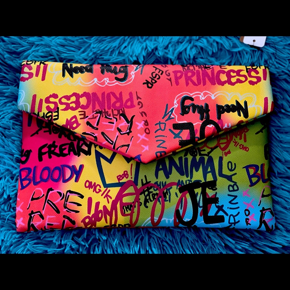 Graffiti Clutch
